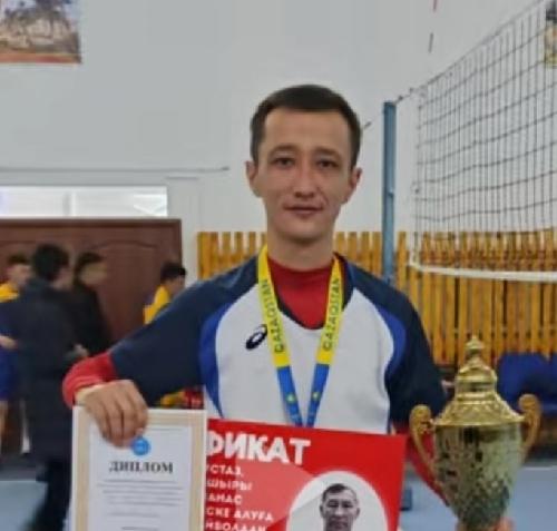 Өркен Бостанов