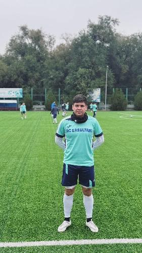 Еркеулан Омирханов