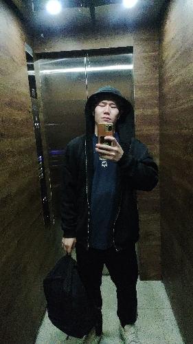 Данияр  Даутов