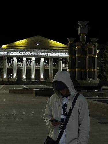Арсен Садвокасов