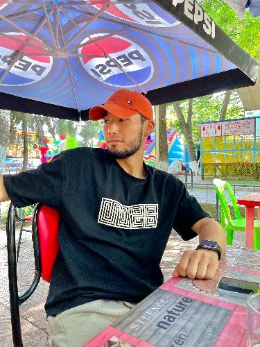 Sherzod Xayrullayev