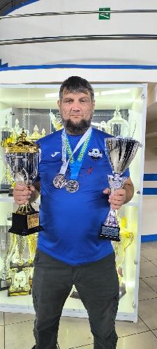 Антон Краев