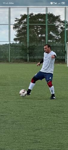 Артём  Мельник