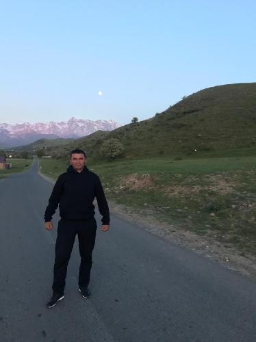 Кахраман Умаралиев
