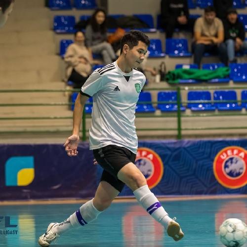 Arnur Zholdaspekov