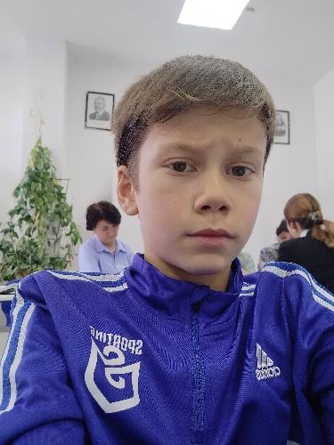 Амир Гасанов