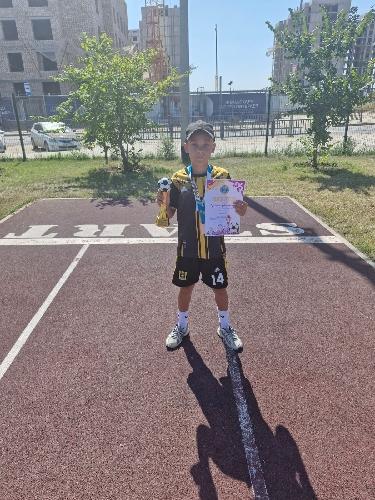 денис артамонов