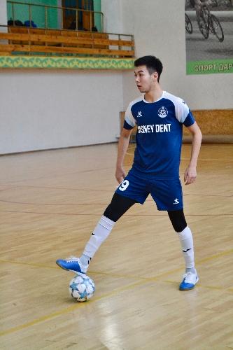 Алишер Кальжанов