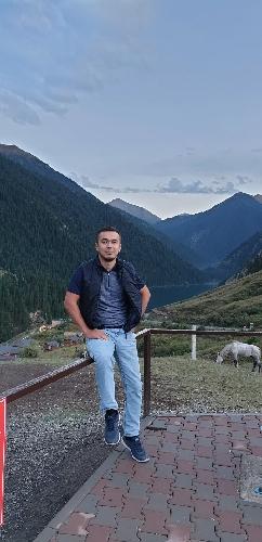 Асхат Адамбек