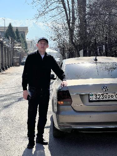 Ануар Балташ