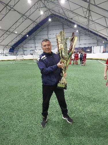 Аскар Султанов