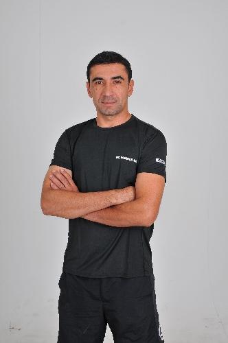 Давран Абдукаххаров