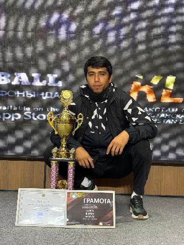 Жавахир Тахиров