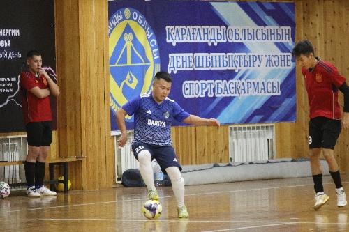 Мадияр Кәрібай