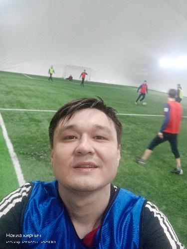Азамат Суюнбаев