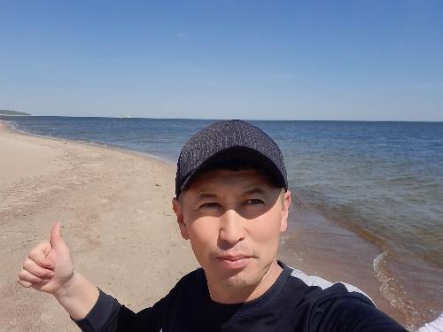Өнербек Хуанган