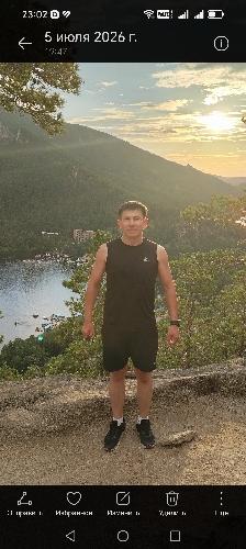Данияр Раев