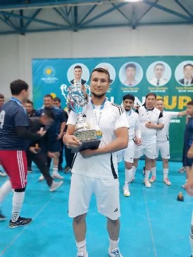 Нұрболат Досхазиев