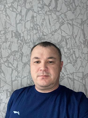 Абай Искаков