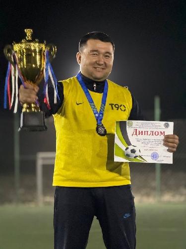 Жандарбек Бектуров