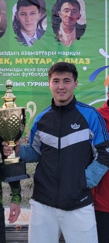 Нурбек Есенкелд