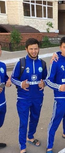 Фархад Ташаев