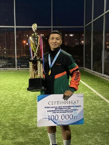 Алишер Мұратов