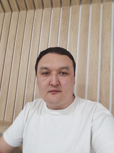 Nagym Asylbek
