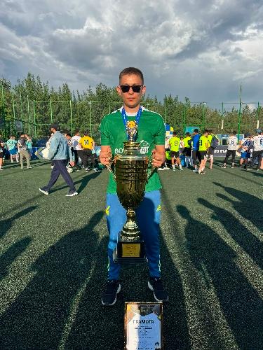 Айбек Дыбысов