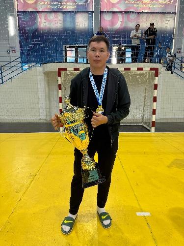 AKEZHAN OMIR