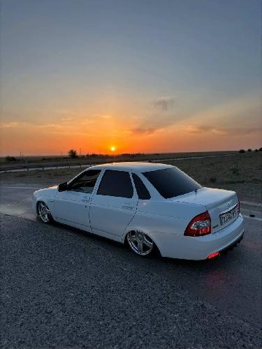 Елхан Тұгел