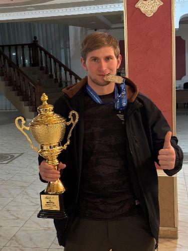 Владислав  Каев