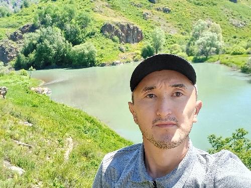 Талғат Тлеуберді