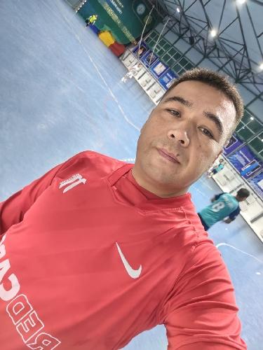 Азамат Садвакасов