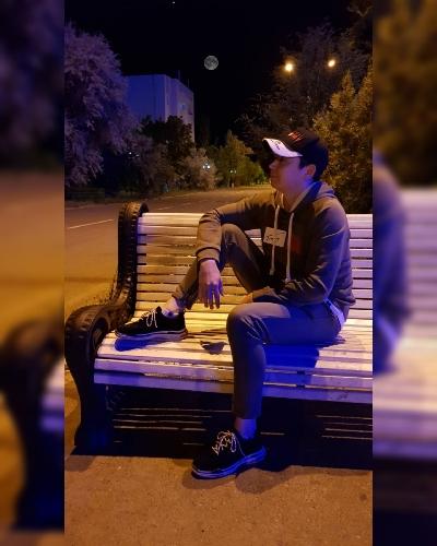 Асхат Тілес