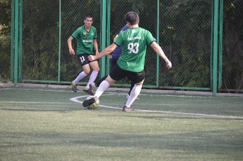 Амангелдi Истай