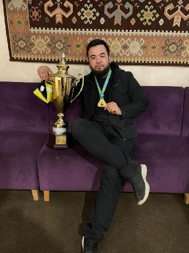 Ислам Темиргалиев