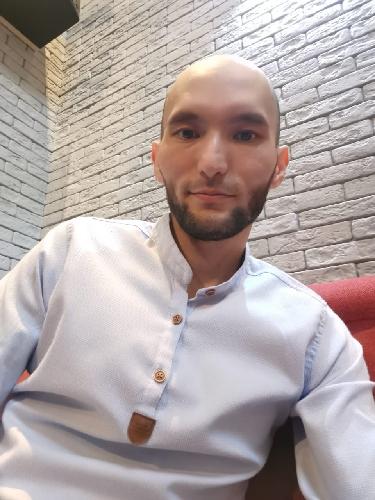 Алмас Кудайбергенов
