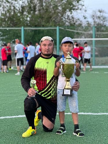 Берик Айназаров