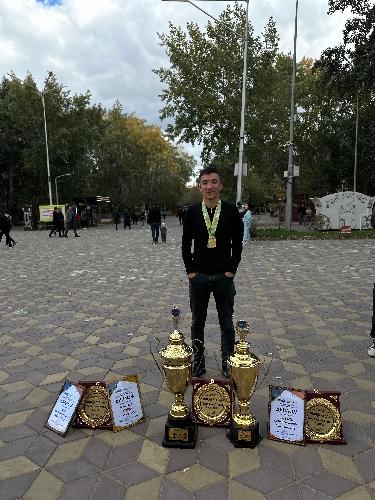 Арман Шакаров