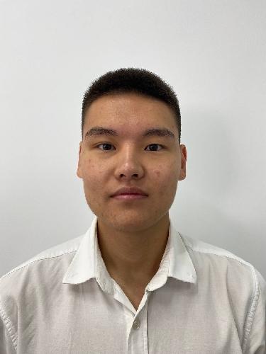 Ислам Амиров