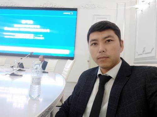 Азамат Курманиязов