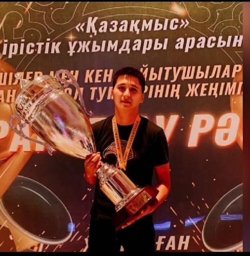 Досым Алиханов