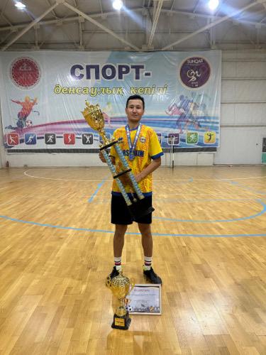 Darkhan Izturganov