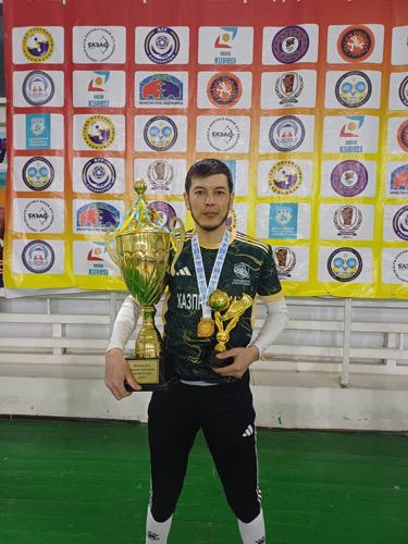Азамат Балмаханов