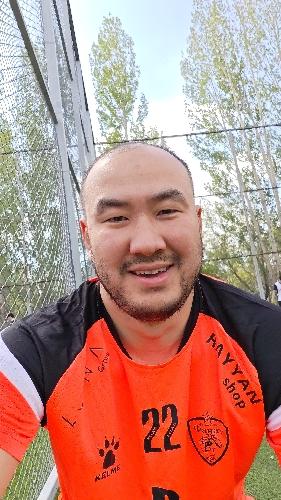 Азат Бекжан